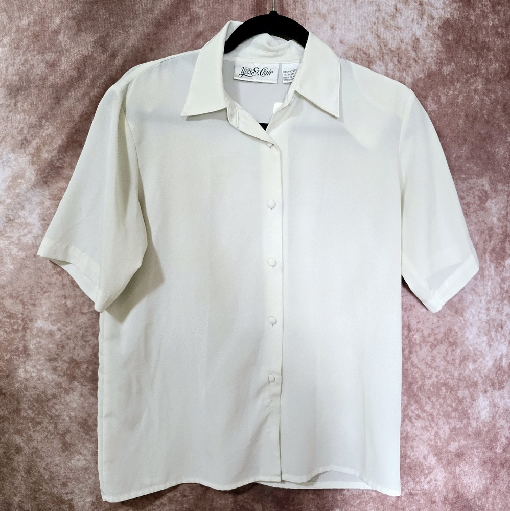 YVES ST. CLAIR Women's Size 8 Cream Collared Short Sleeve Button Down Shirt